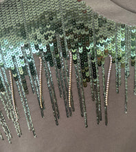 Load image into Gallery viewer, VT31757 Sequin detail knit top