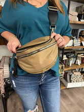 Load image into Gallery viewer, Nylon Bum Bag