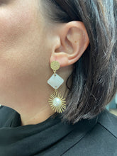 Load image into Gallery viewer, Taylor Shaye Acrylic Diamond Starburst Drop Earring