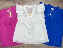 Load image into Gallery viewer, T17671 Sleeveless Ruffle Top