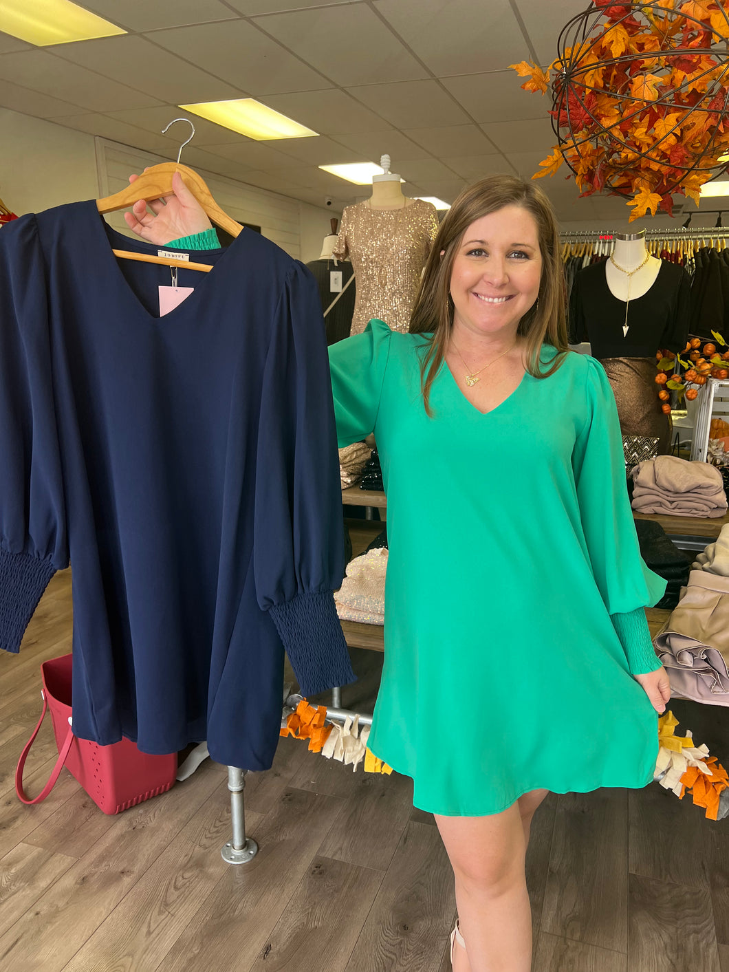 H20323 Solid V-Neck Long Juliet Sleeves Dress