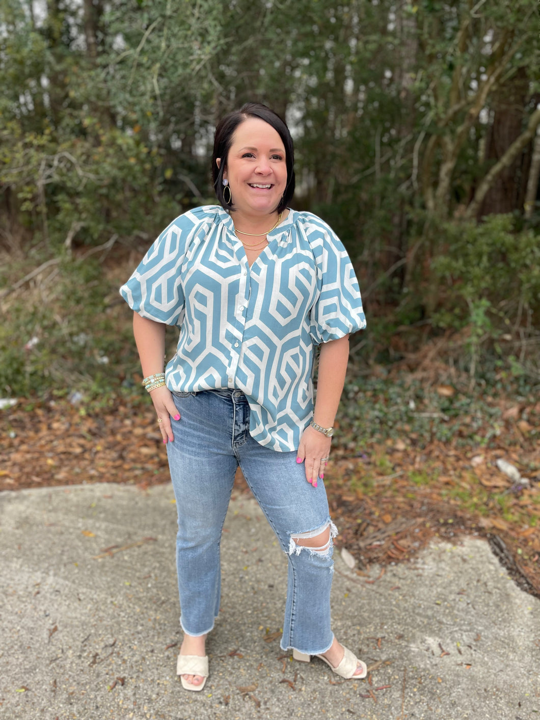 T20179-Button up puff sleeve print top