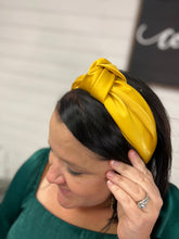 Load image into Gallery viewer, F4813 Satin Headband