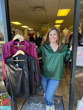 Load image into Gallery viewer, GT4861 V Neck shirred top