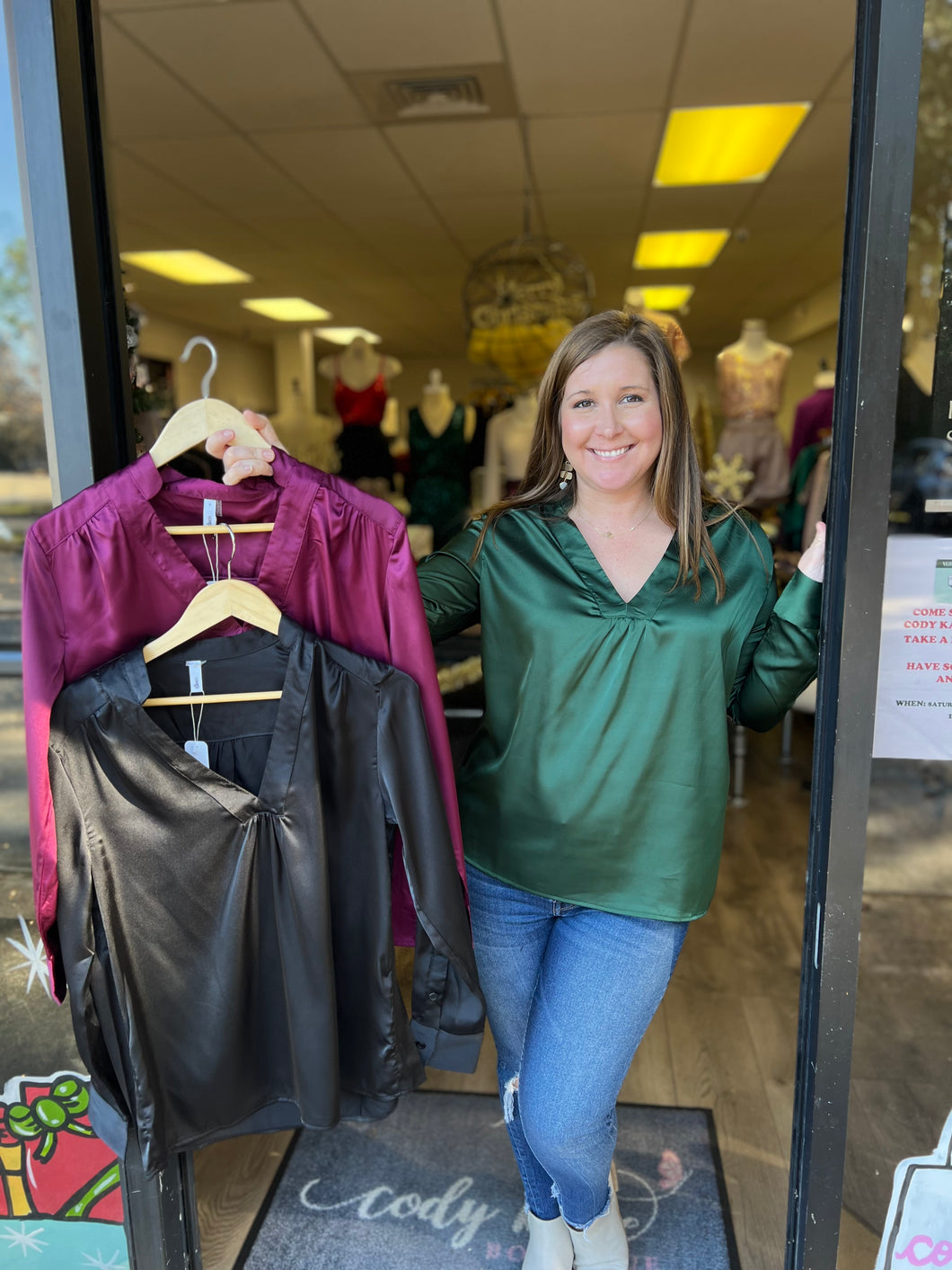 GT4861 V Neck shirred top