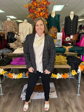 Load image into Gallery viewer, J18991 Tweed blazer featuring pockets at front