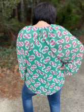 Load image into Gallery viewer, T20232 Chain Link Print long sleeve top featuring cap sleeves