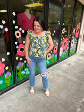 Load image into Gallery viewer, B8518 Linen lemon ruffle layer top