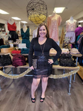 Load image into Gallery viewer, R10067 Sequin/Fringe detailed mini skirt