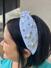 Load image into Gallery viewer, Rhinestone and pearl headband