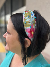 Load image into Gallery viewer, Tropical Rhinestone Headband