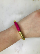 Load image into Gallery viewer, bamboo acrylic and gold disc stretch bracelet #117-ONLINE