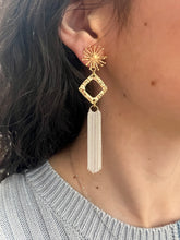 Load image into Gallery viewer, Taylor Shaye Sally Chain Drop Tassel