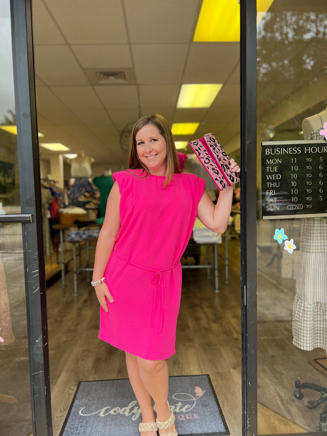 LV6148 SOLID SLEEVELESS MINI DRESS