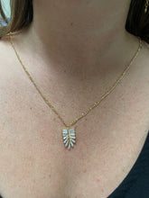 Load image into Gallery viewer, Jennifer Thames Fern necklace