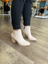 Load image into Gallery viewer, Weslee Bootie