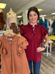 T18627 Solid V neck ruffle sleeve short sleeve top